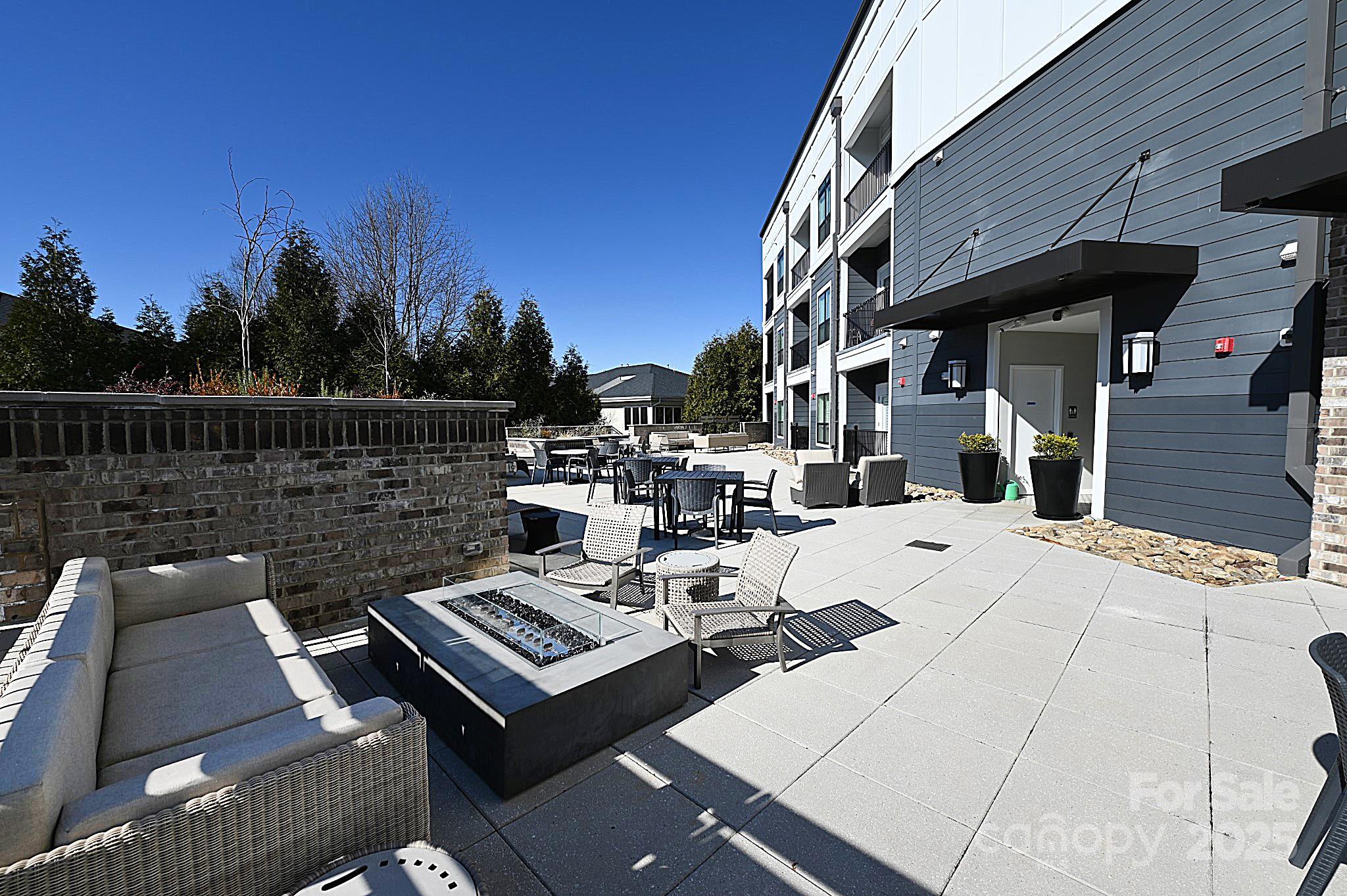 Galleries at NODA - Residential