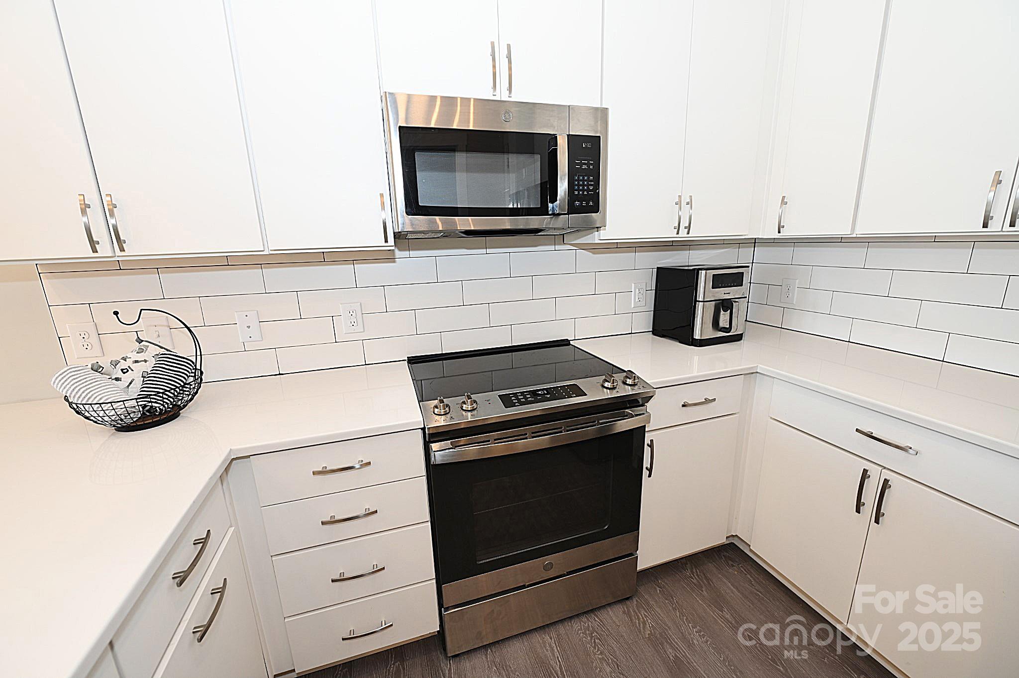 Galleries at NODA - Residential