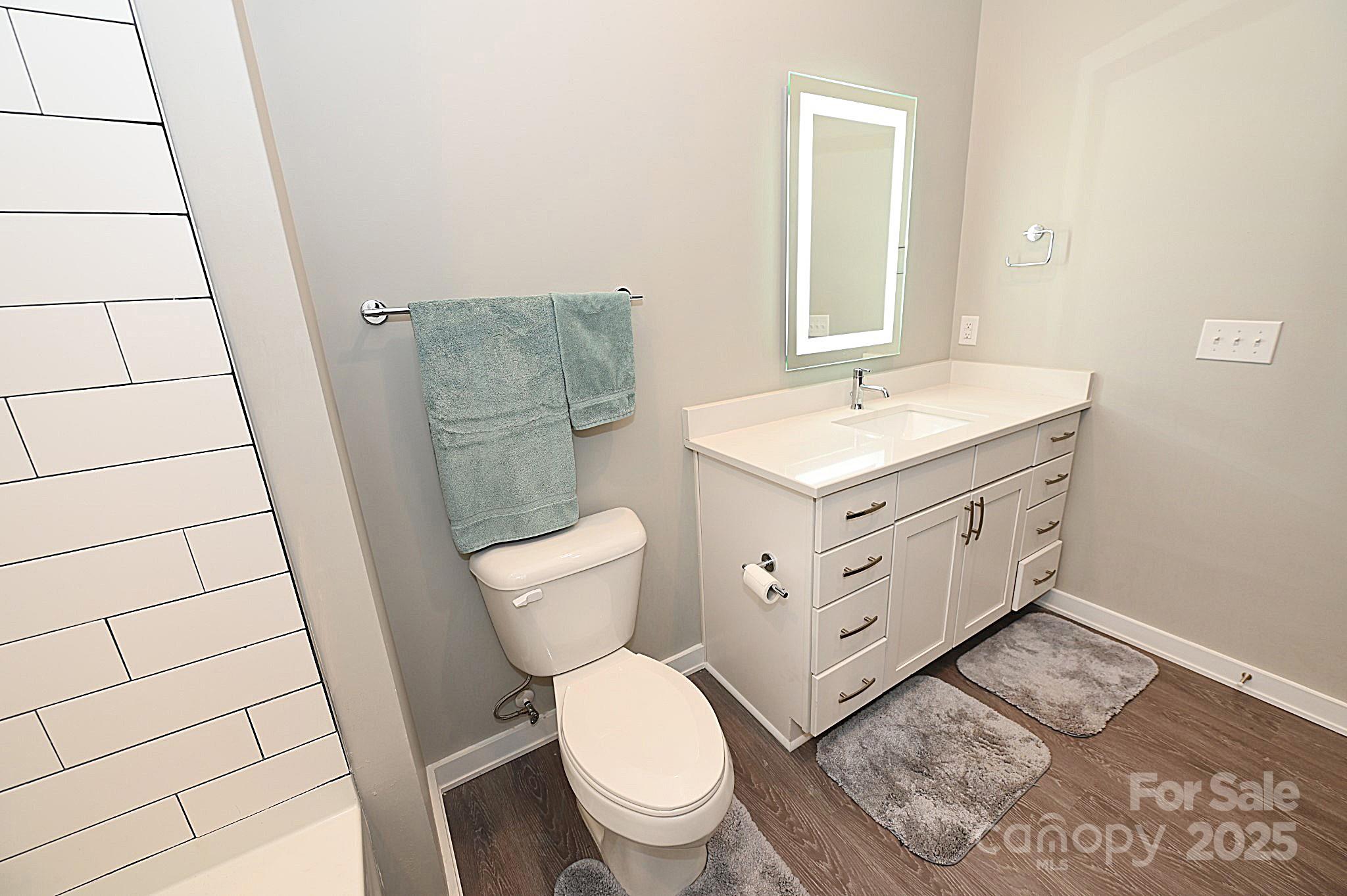 Galleries at NODA - Residential