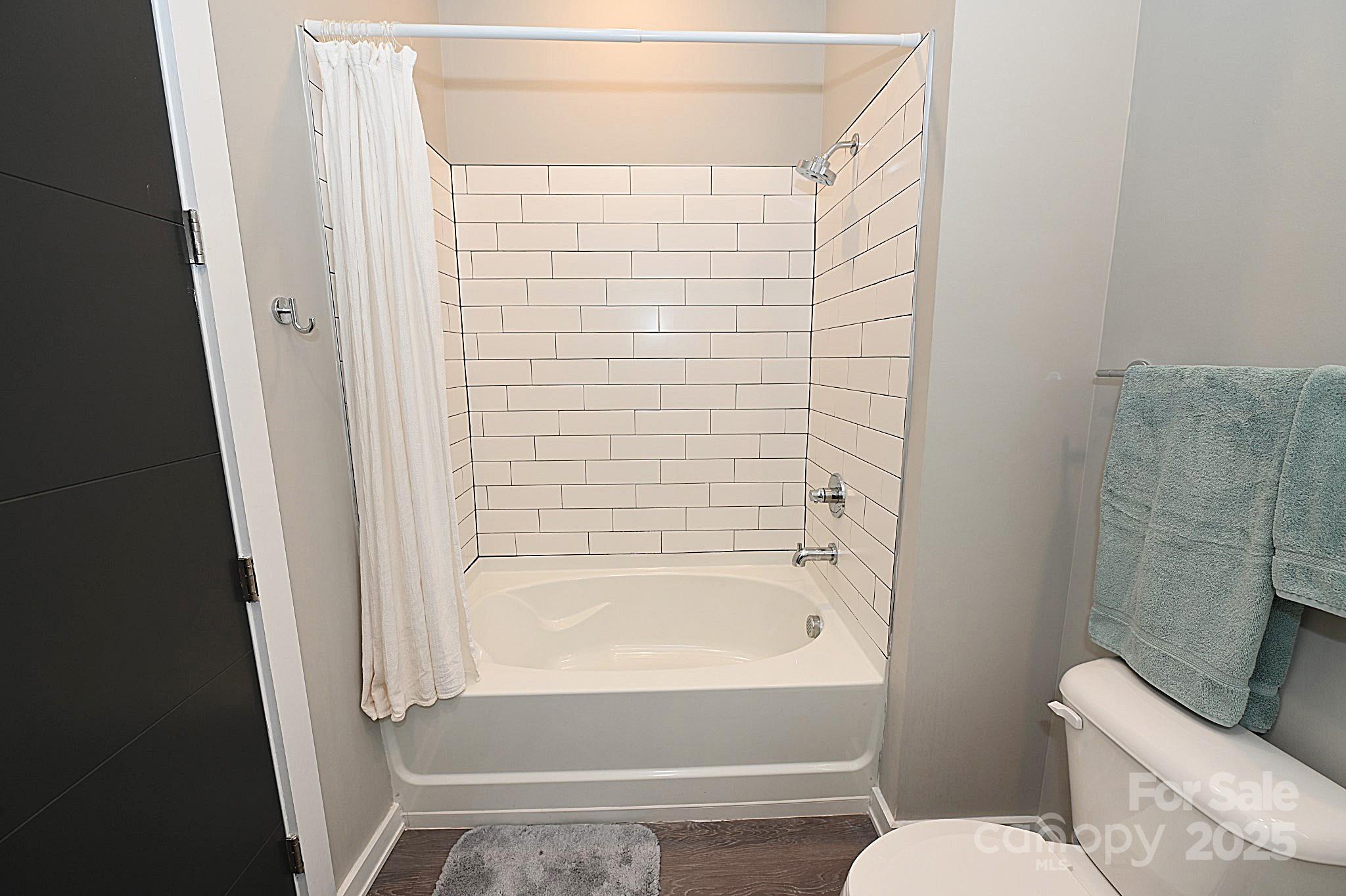 Galleries at NODA - Residential