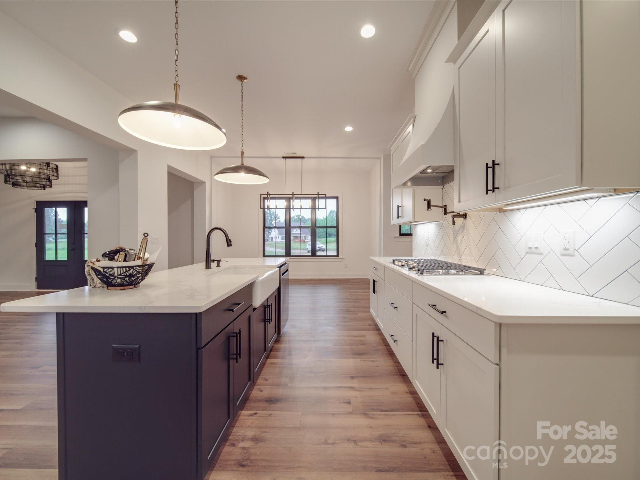 4024 Landsford Road