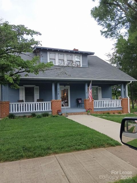 Photo of 238 S Main Street #a, Davidson, NC 28036 (MLS # 4328710)