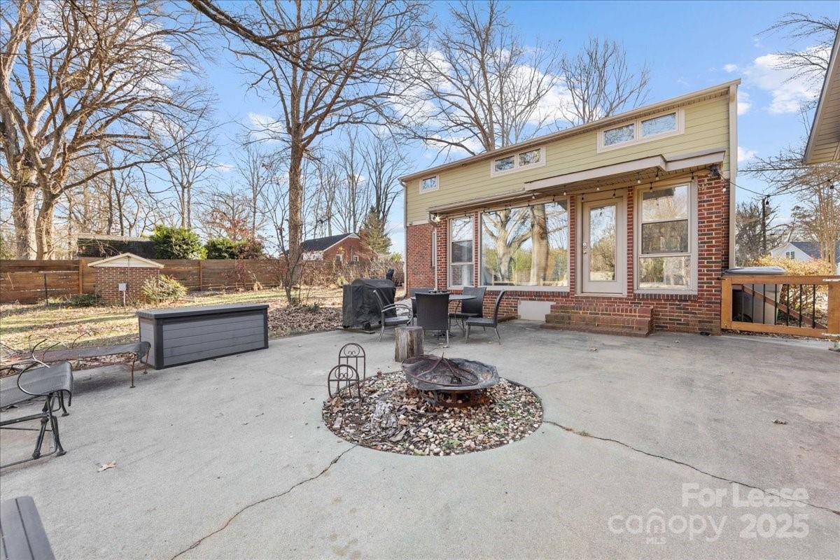 Oakdale - Residential Lease