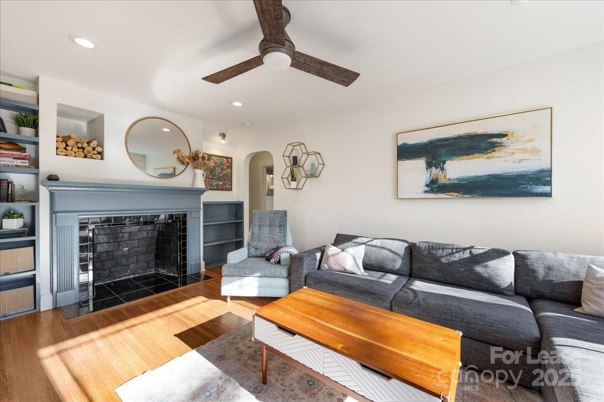 Oakdale - Residential Lease