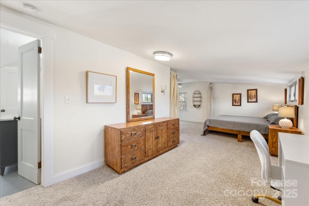 Oakdale - Residential Lease