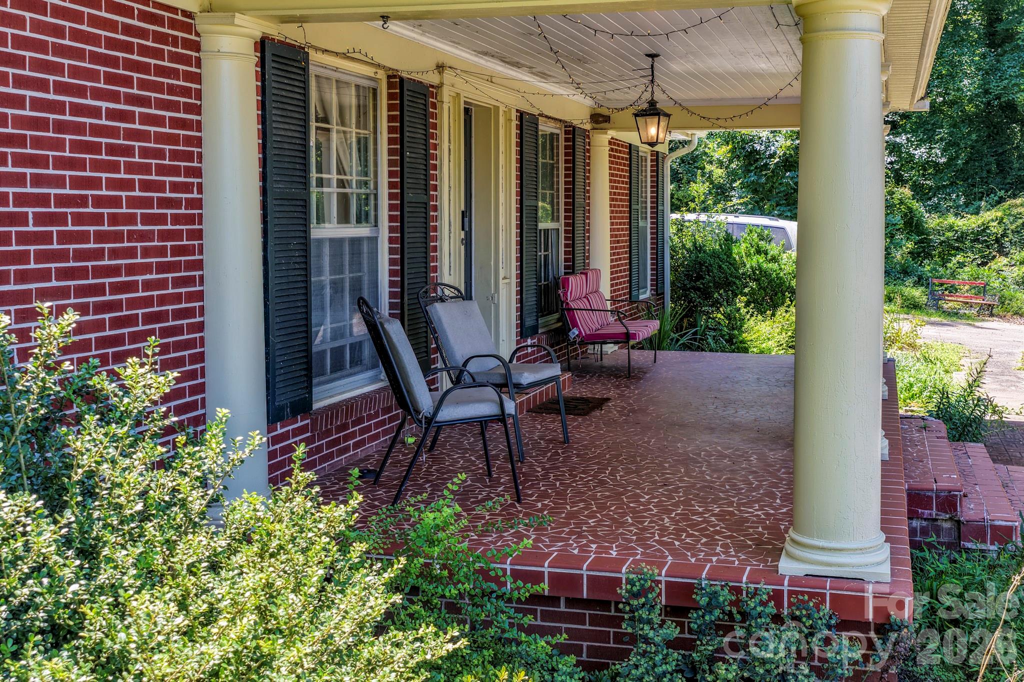571 Piedmont Road