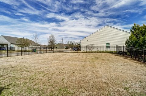 listing image 40
