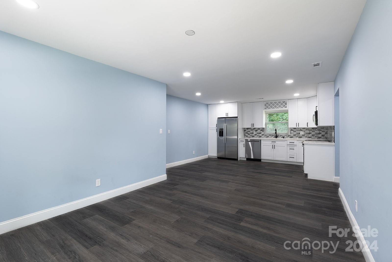 Hickory Hills - Residential