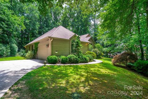 A home in Hendersonville