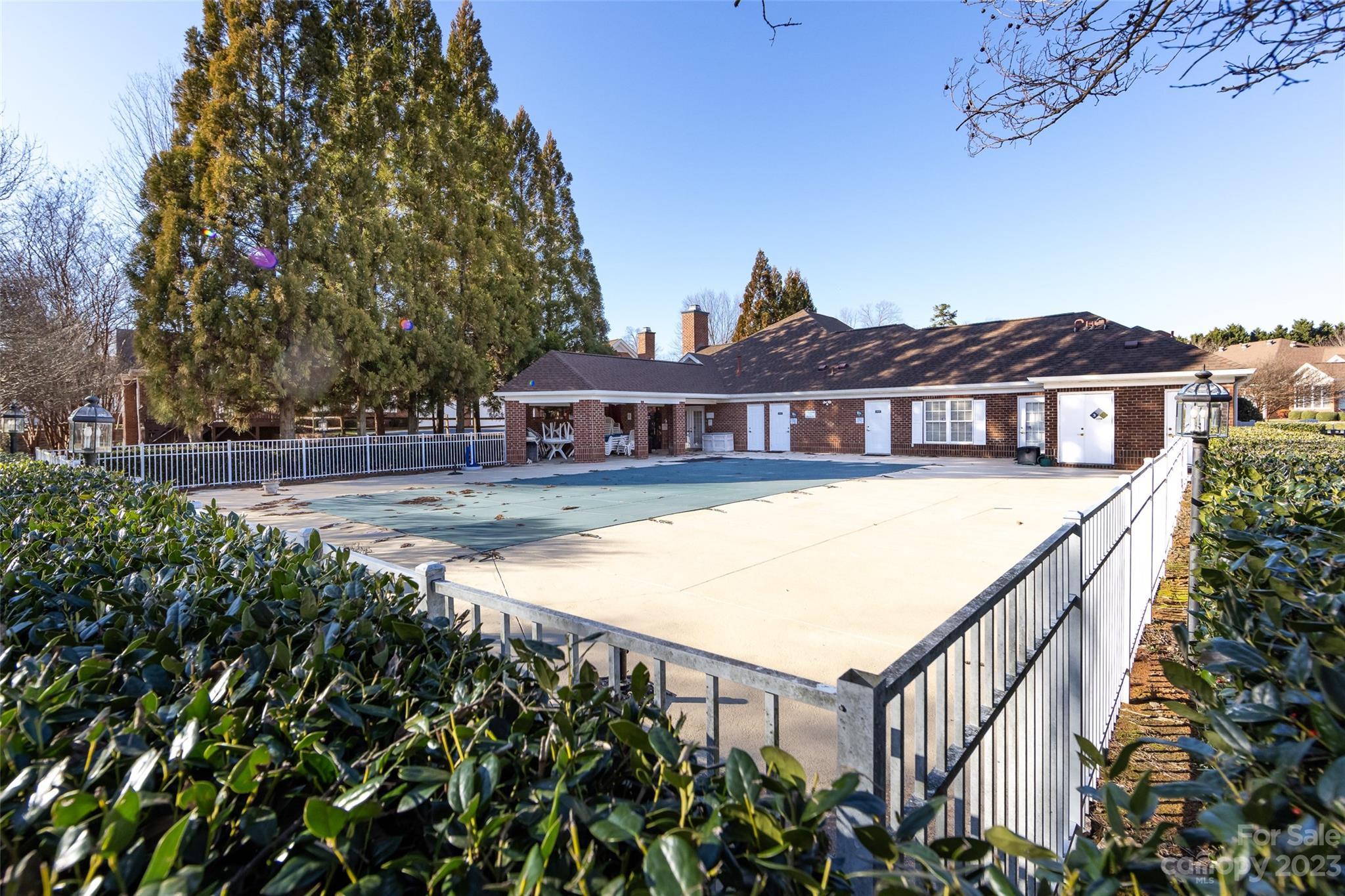 Windsor Oaks - Residential