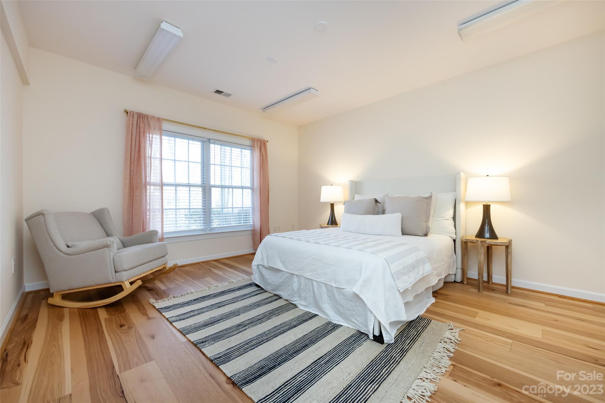 Windsor Oaks - Residential