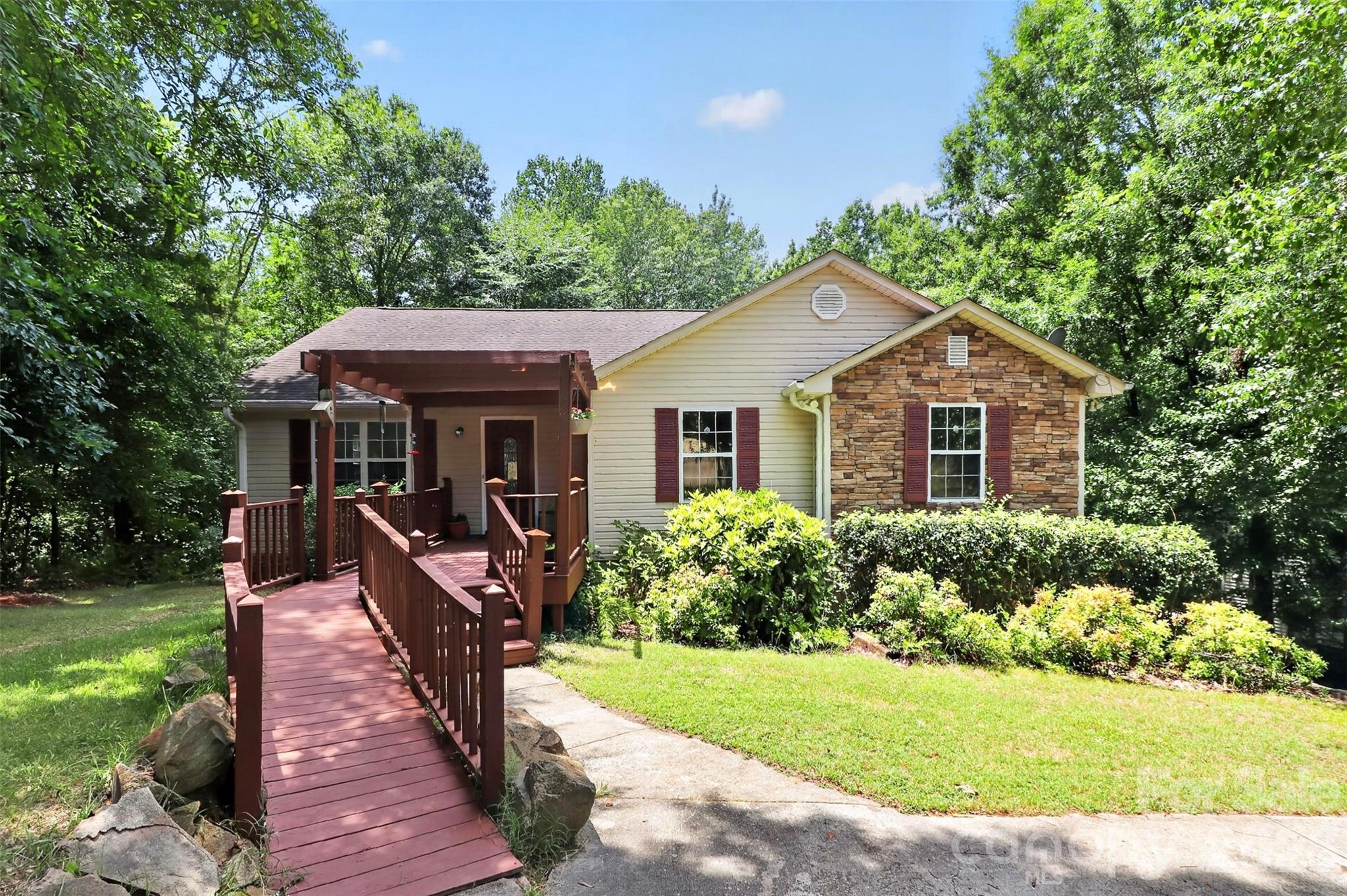 7912 Ritter Drive