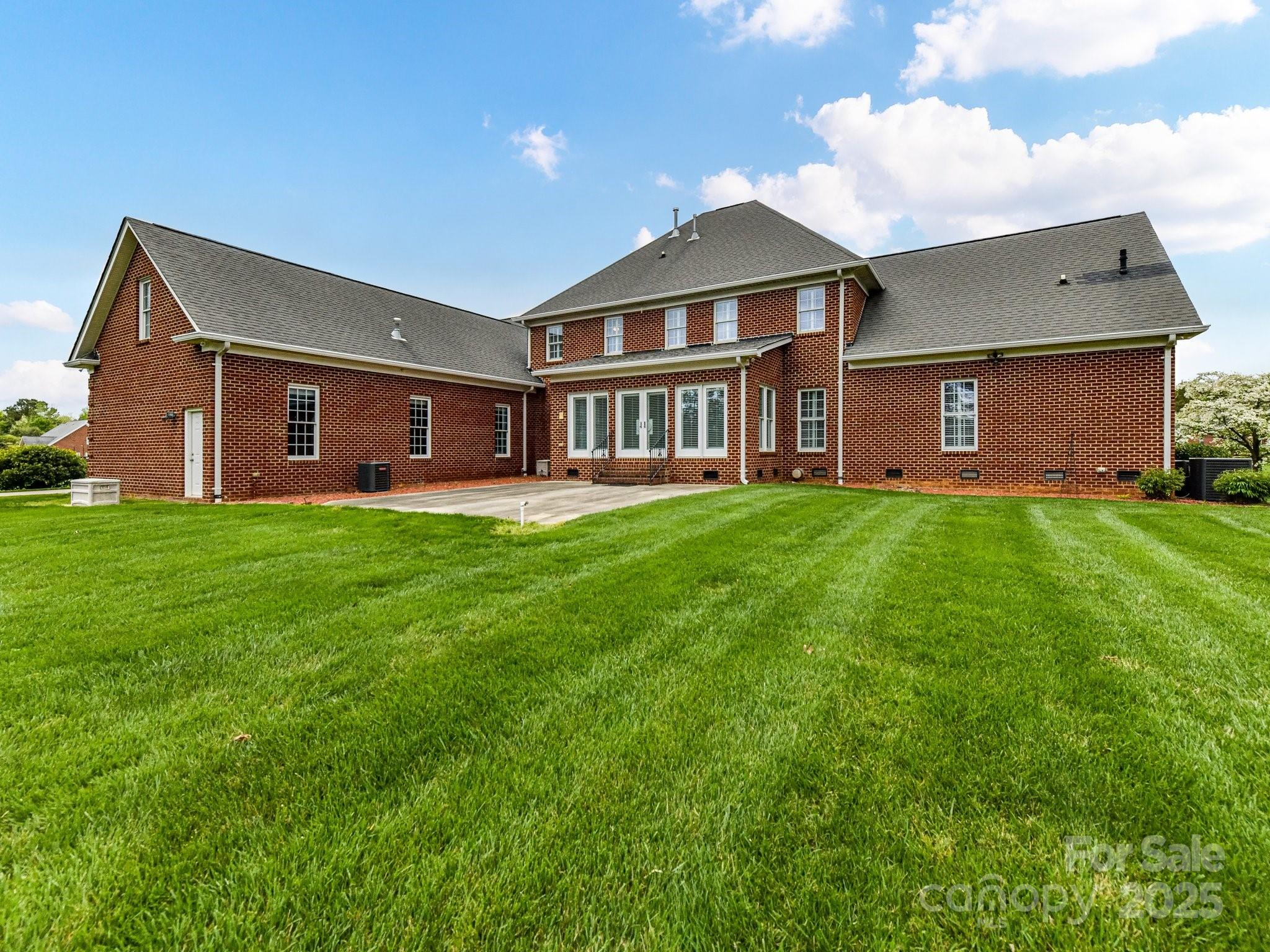 1902 Windmere Drive
