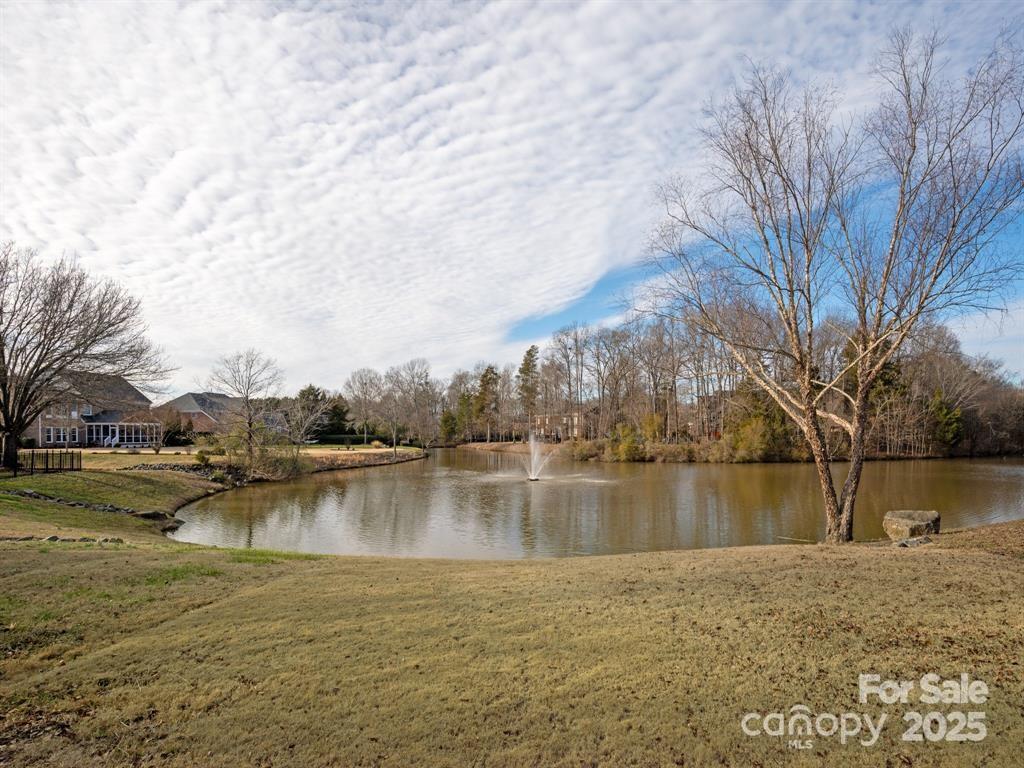 9423 Belmont Lane