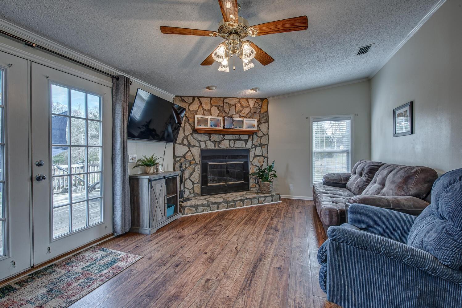 Emerald Shores - Residential