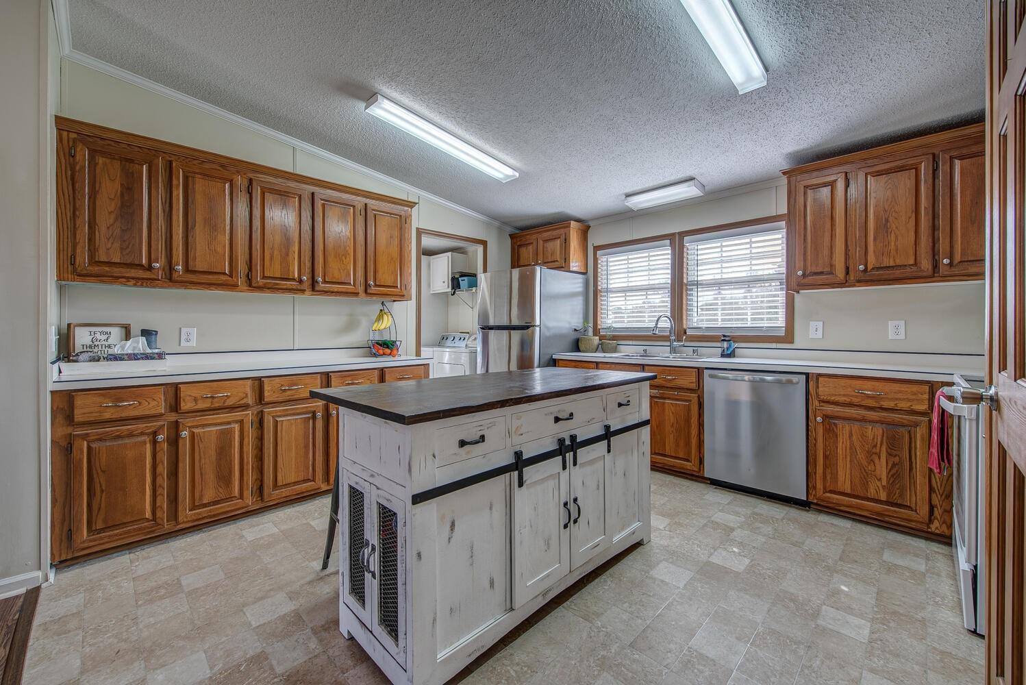 Emerald Shores - Residential