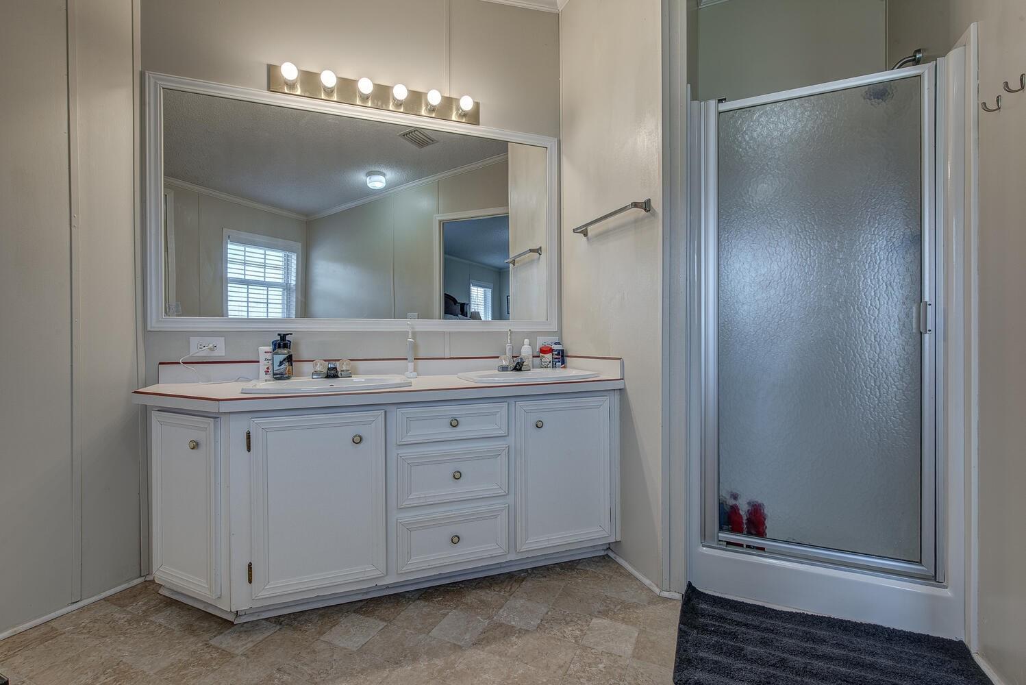 Emerald Shores - Residential