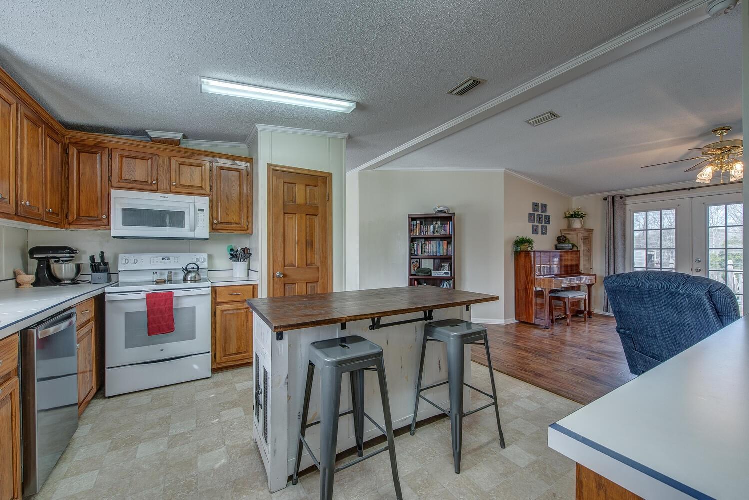 Emerald Shores - Residential