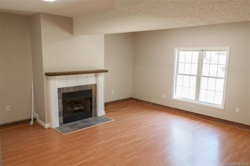 Willow Creek - Residential