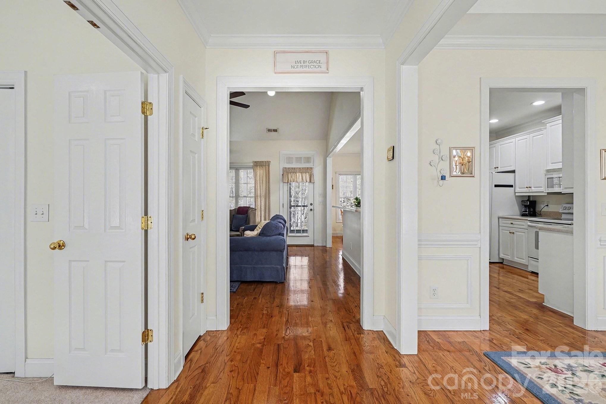 1644 Hunters Place Road