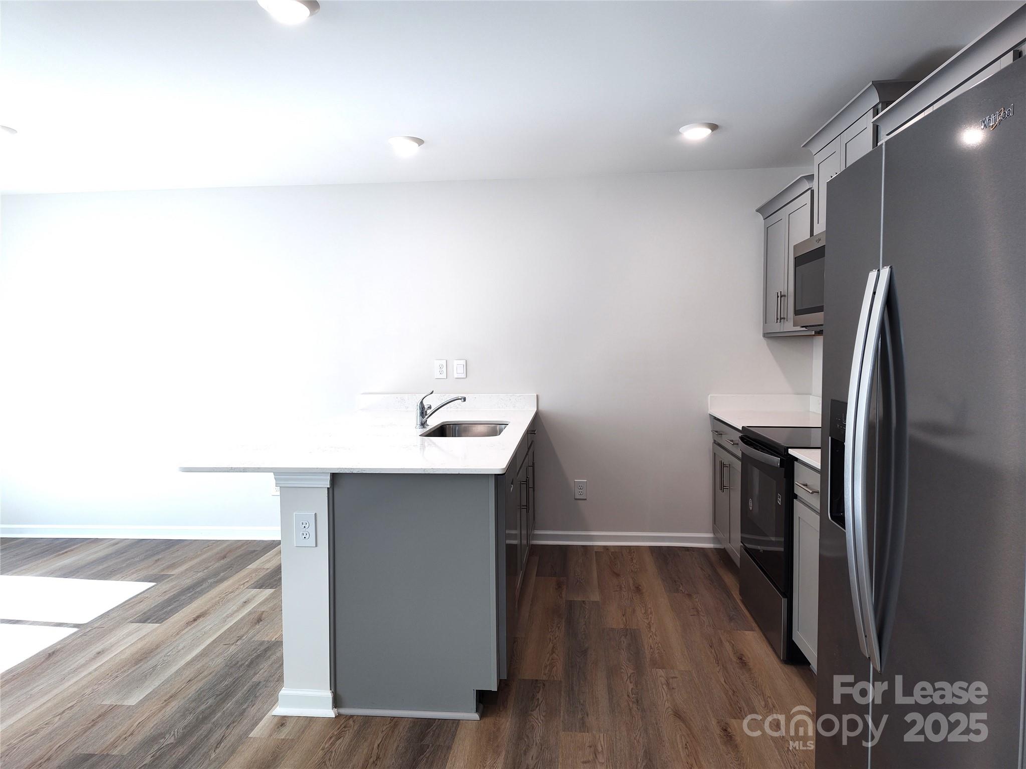 2931 Penninger Circle