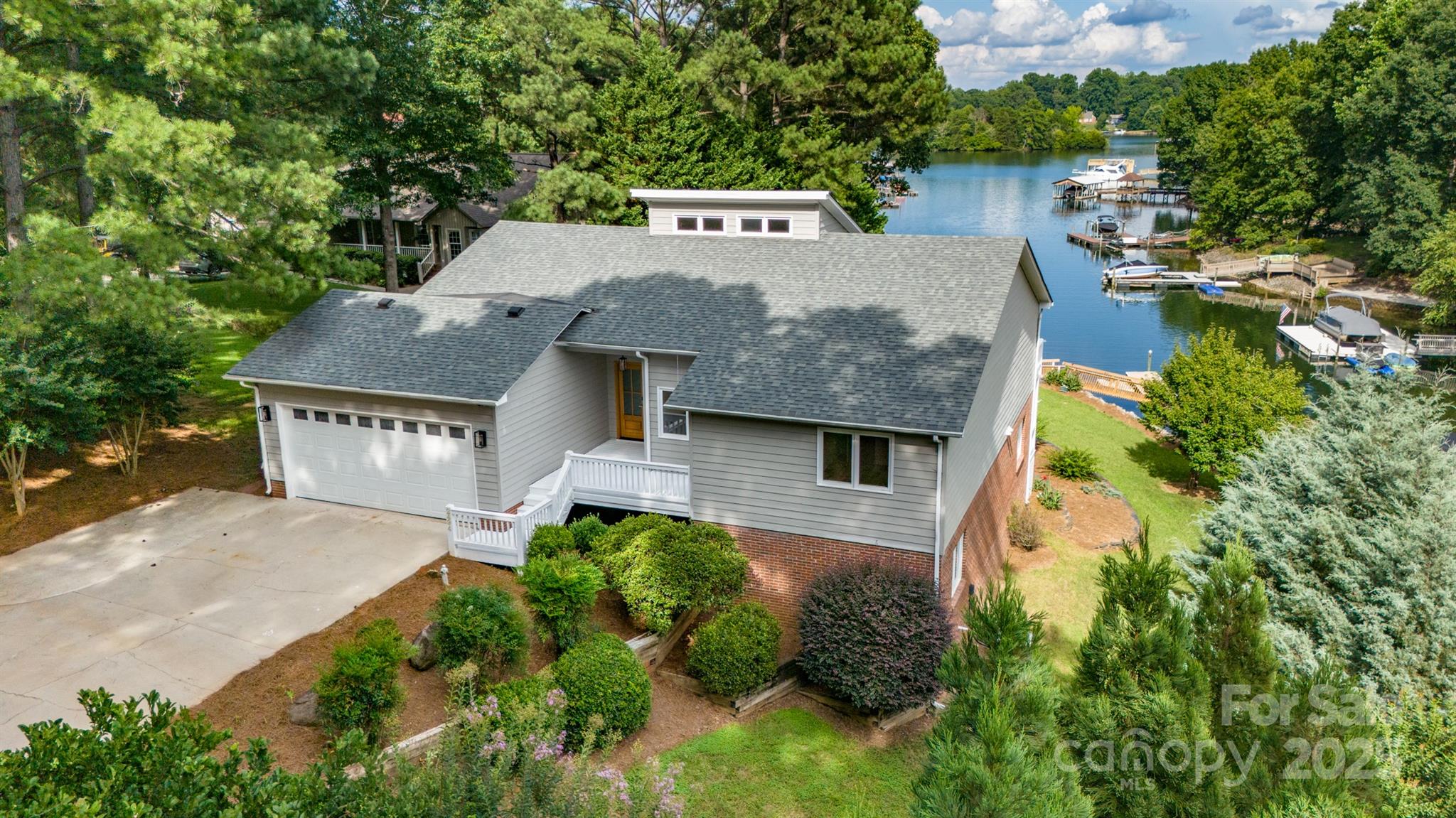 2494 Cherry Lane