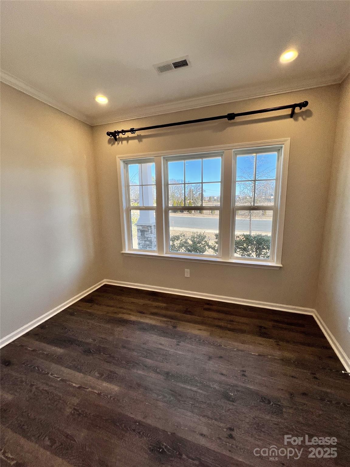 1006 Creeks Landing Drive