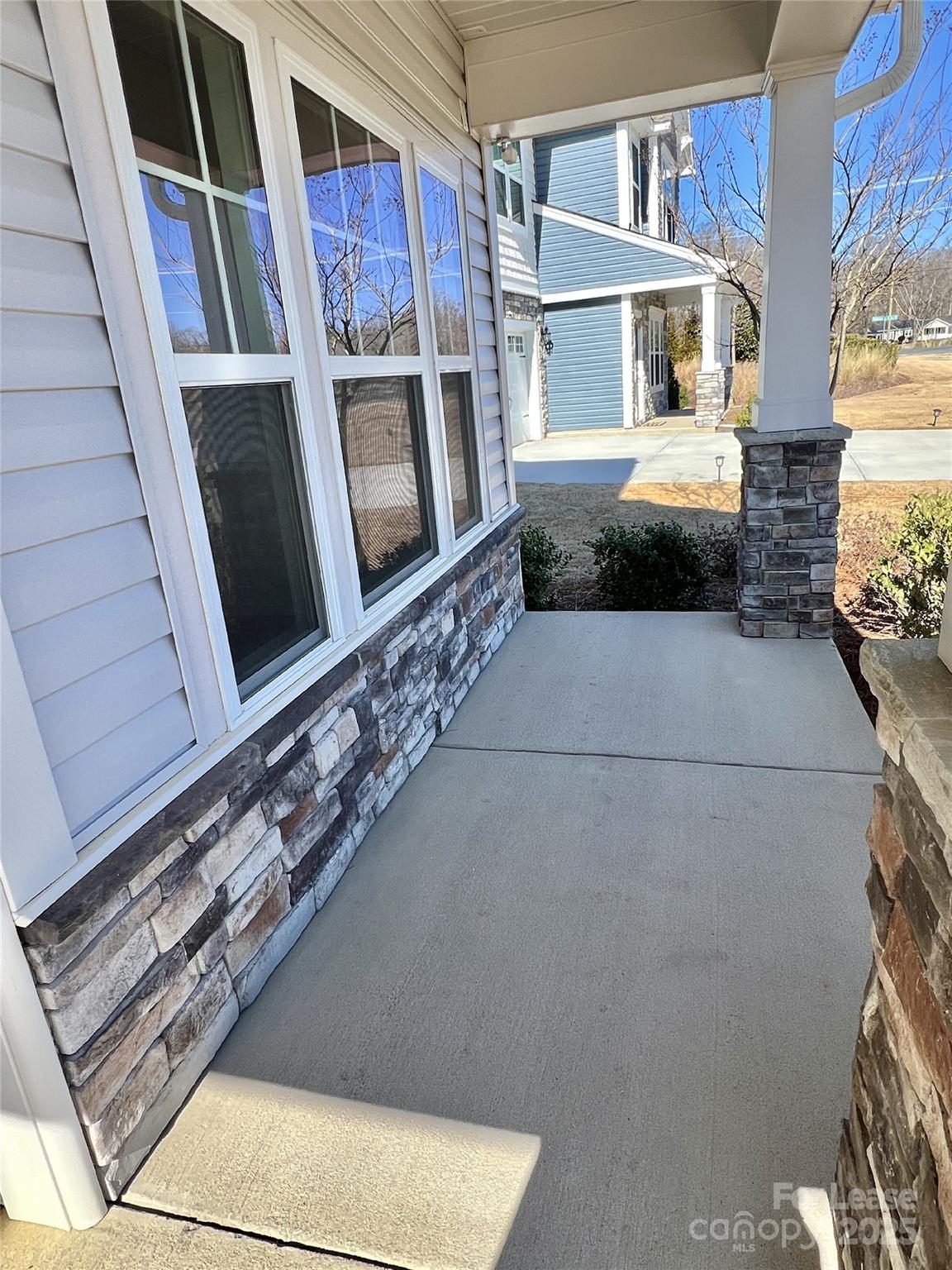 1006 Creeks Landing Drive