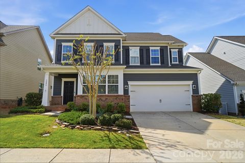 Photo of 5084 Lily Pond Circle, Waxhaw, NC 28173 (MLS # 4362725)
