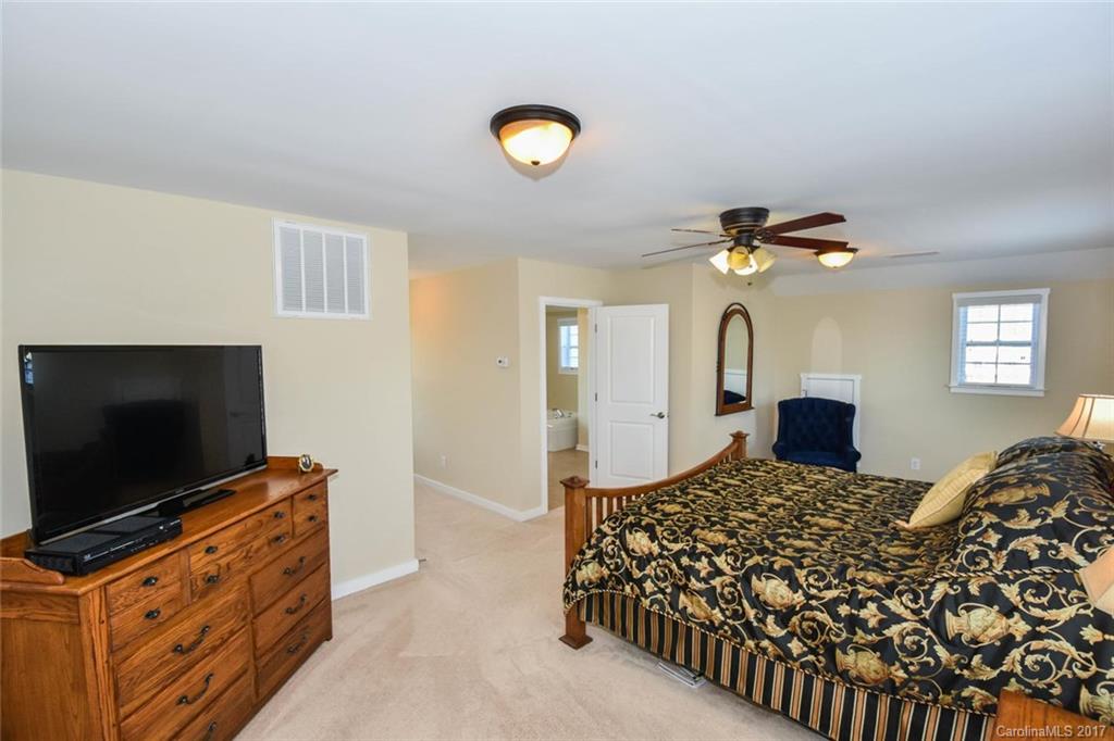 Edgewater - Residential