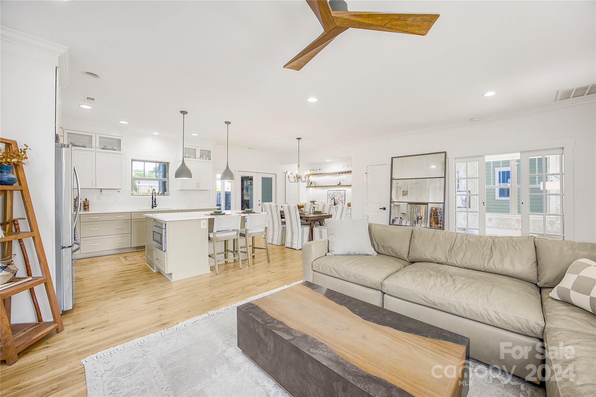 Villa Heights - Residential