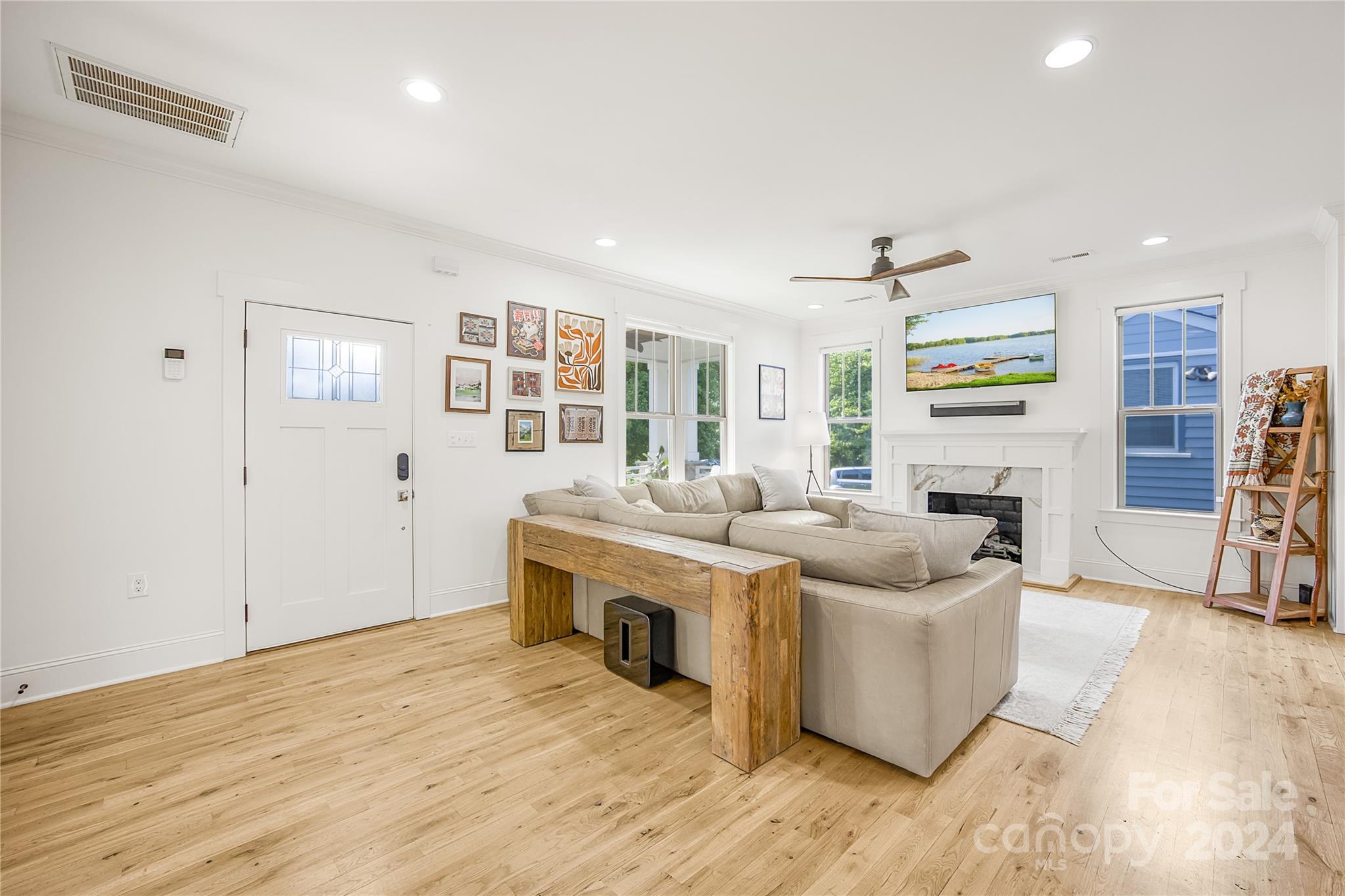 Villa Heights - Residential