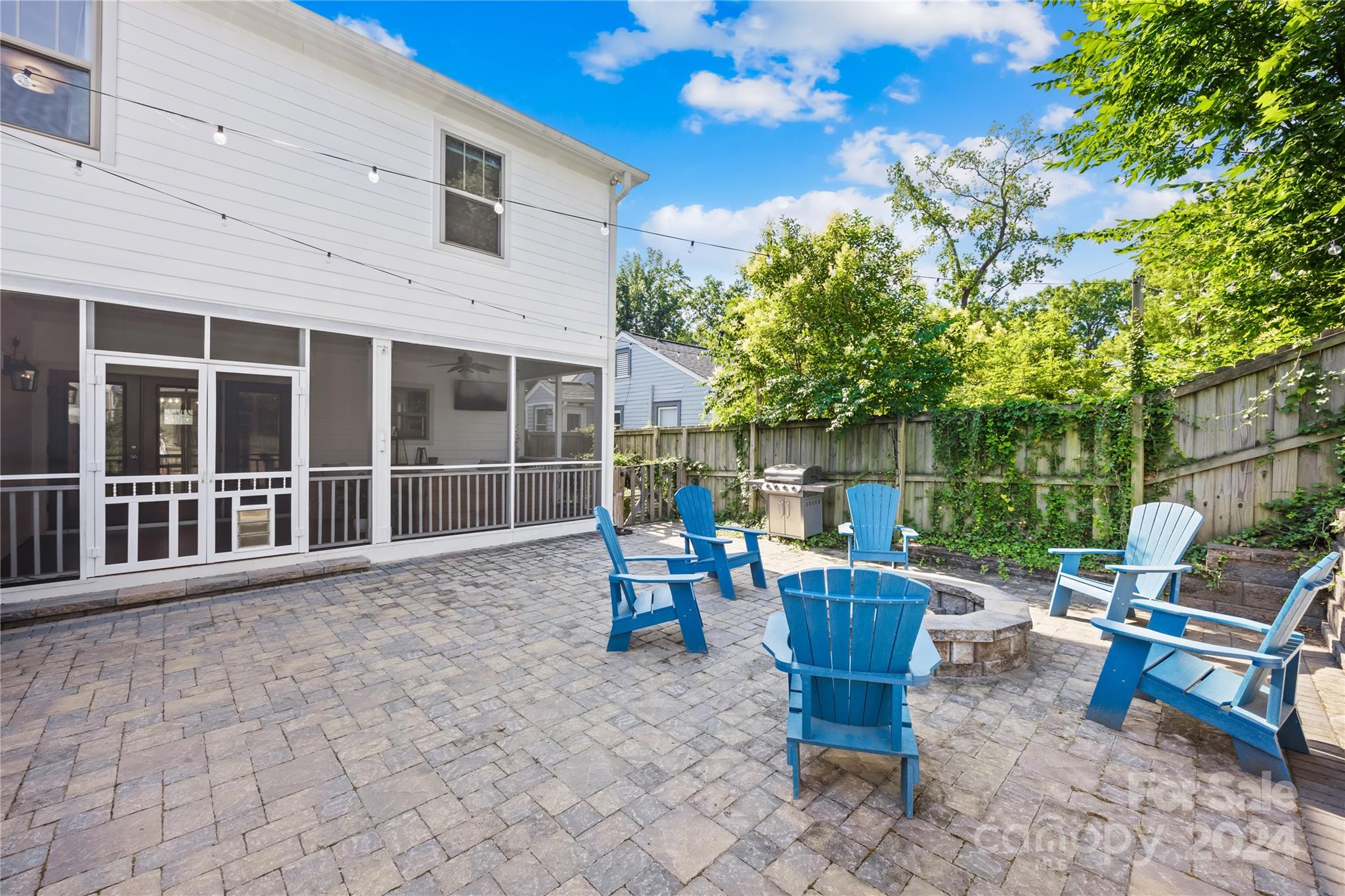 Villa Heights - Residential