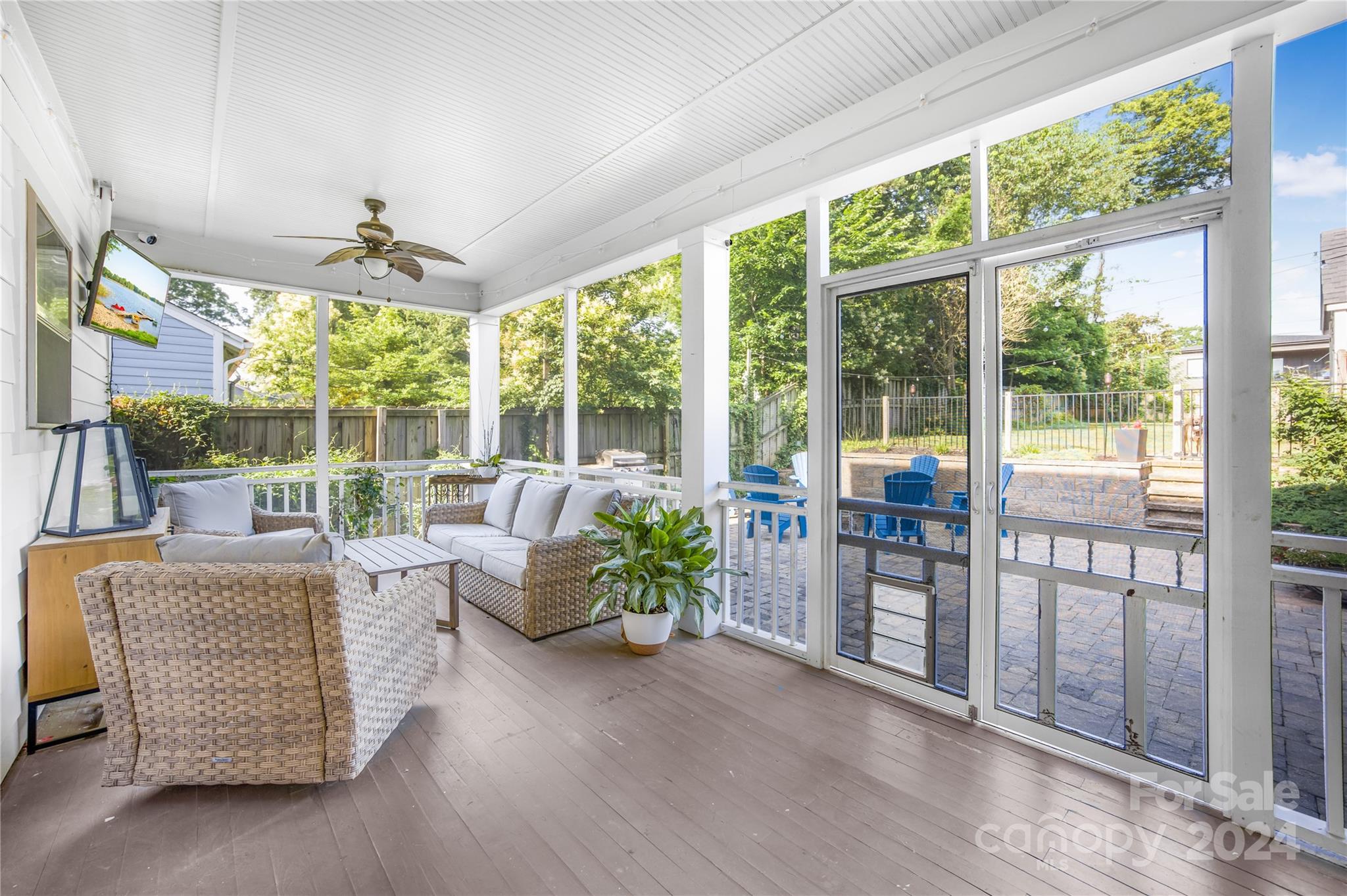 Villa Heights - Residential