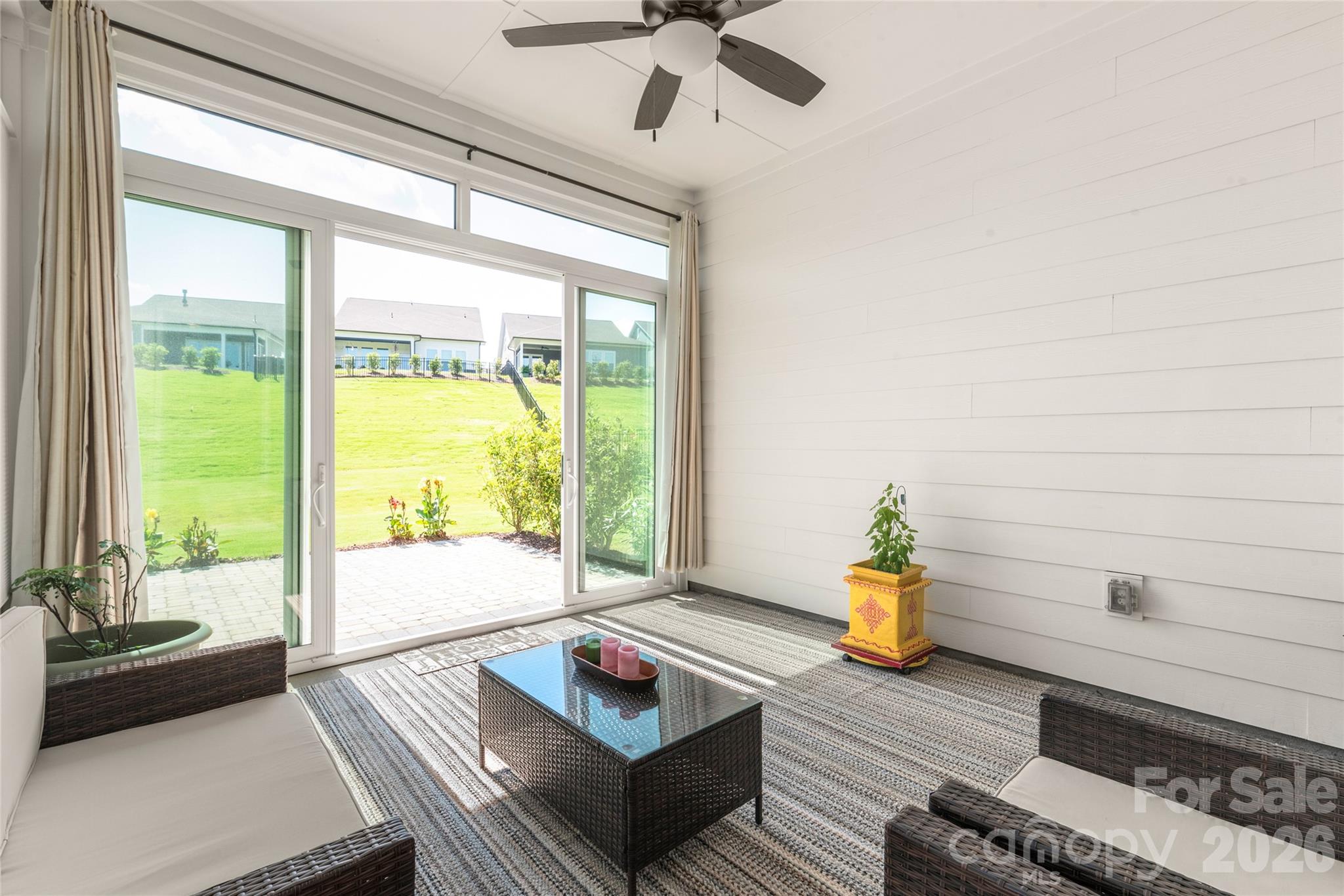 Encore At Streamside - Residential