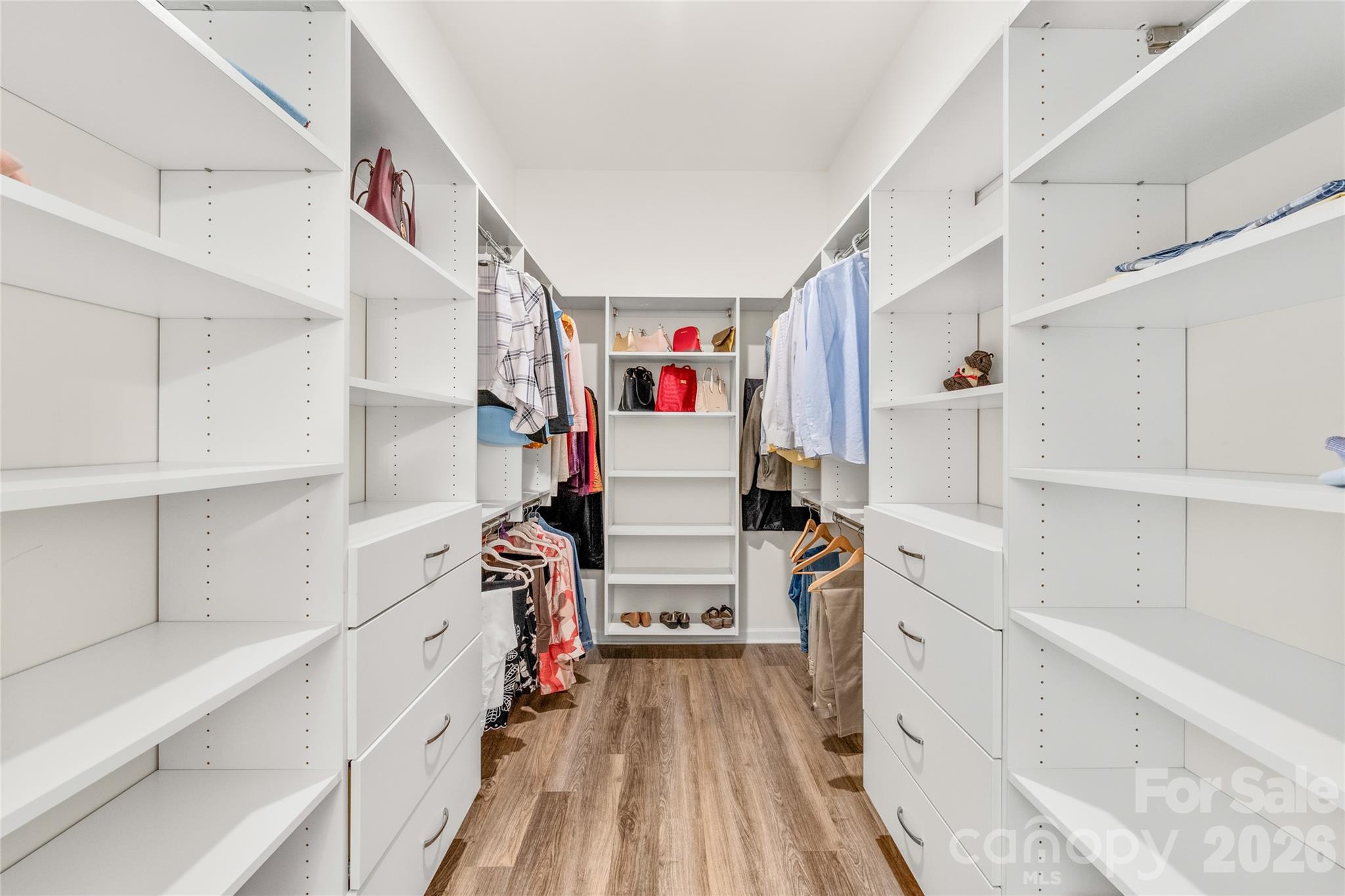 Encore At Streamside - Residential