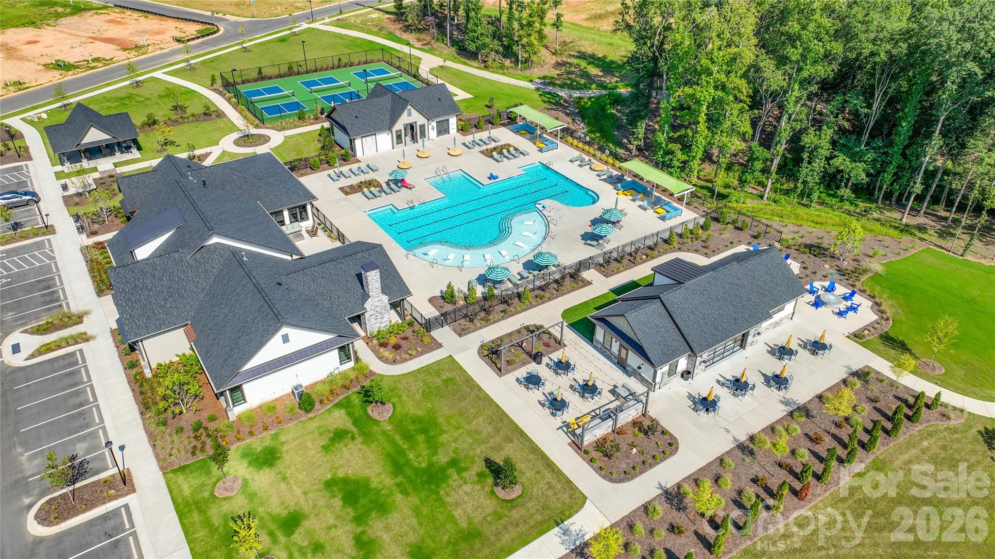 Encore At Streamside - Residential