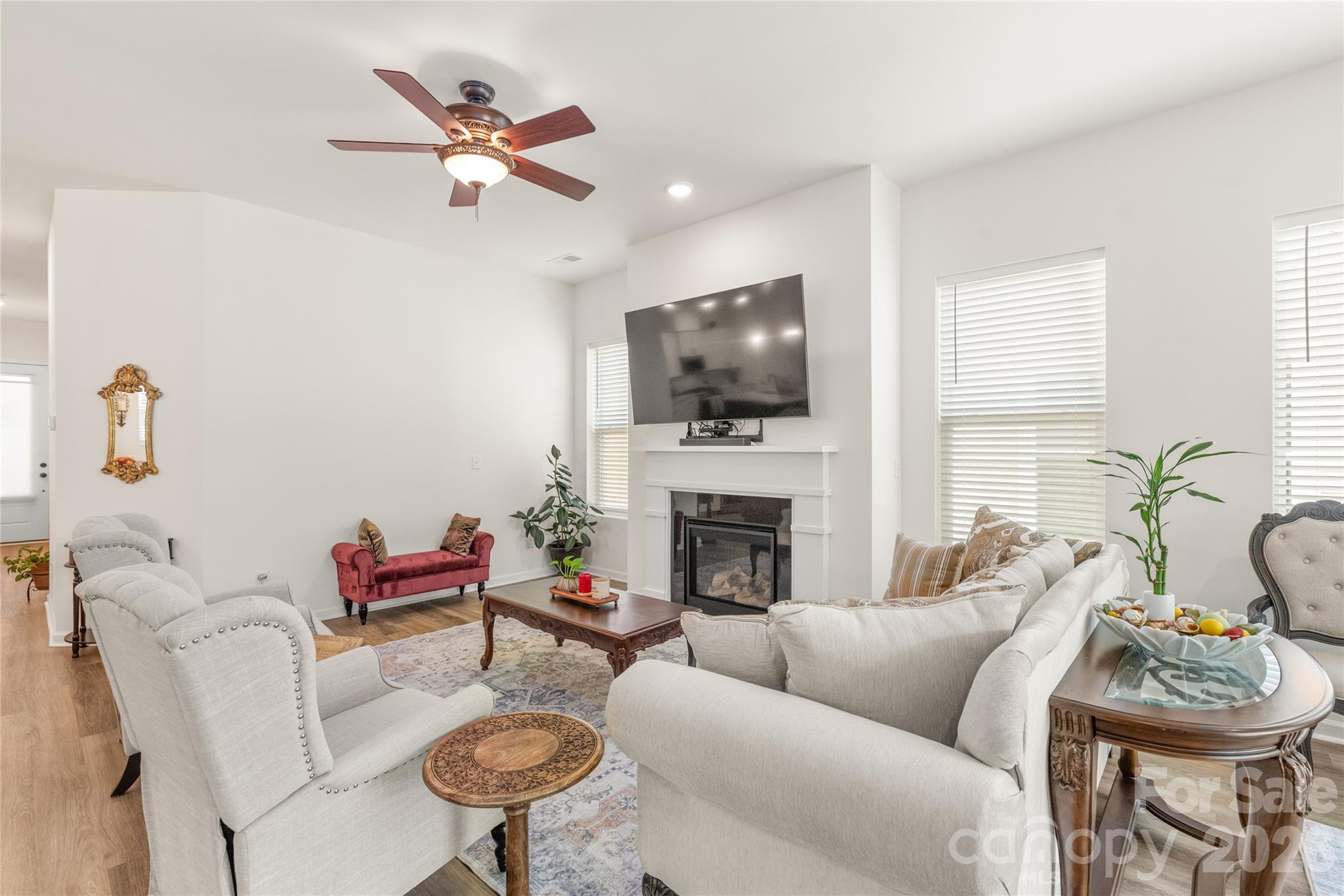 Encore At Streamside - Residential