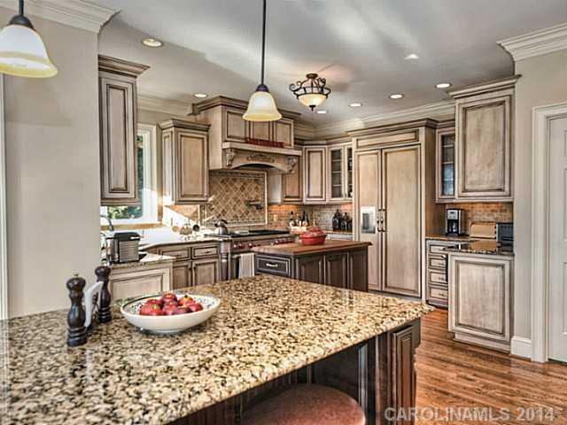 The Peninsula - Residential