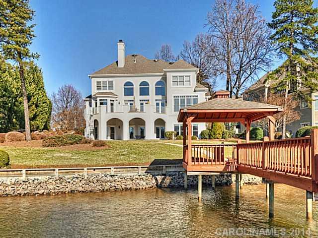 The Peninsula - Residential