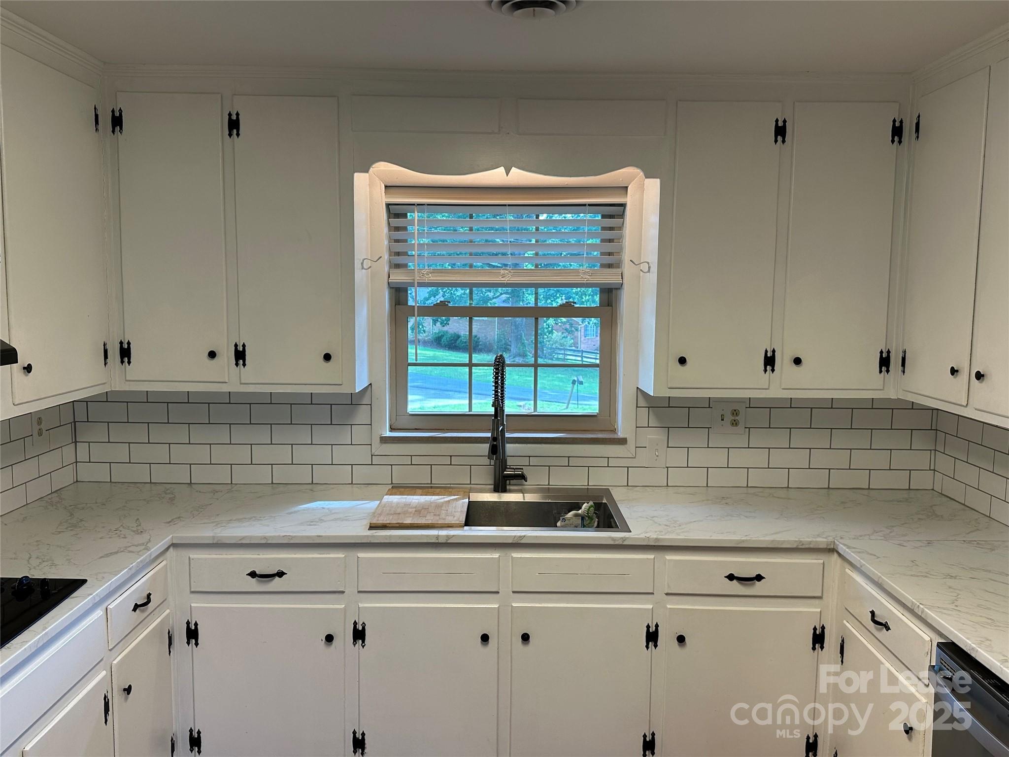 Oakdale Forest - Residential Lease