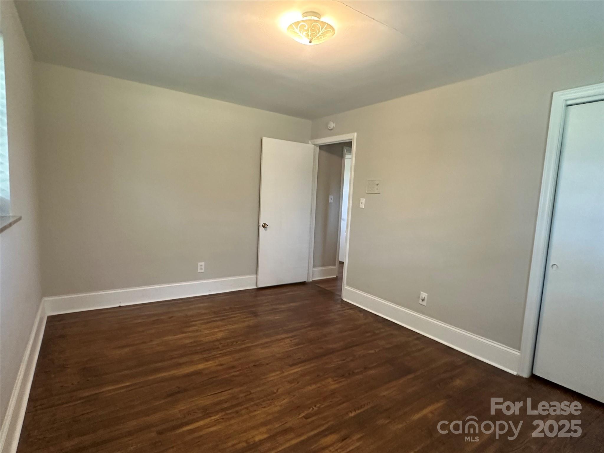 Oakdale Forest - Residential Lease