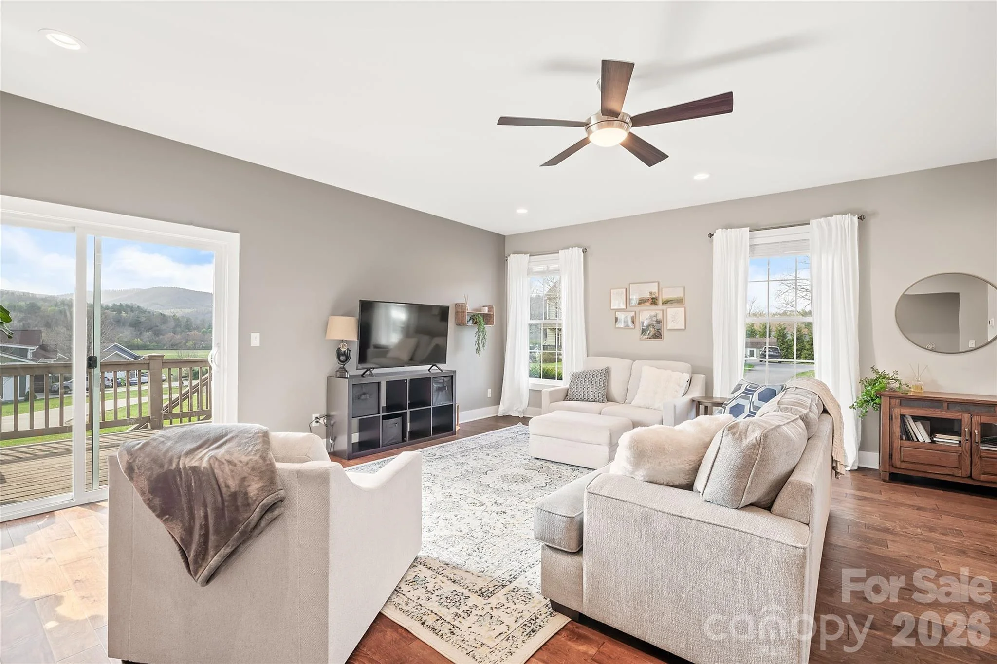 223 River Breeze Lane, Etowah, NC, 28729