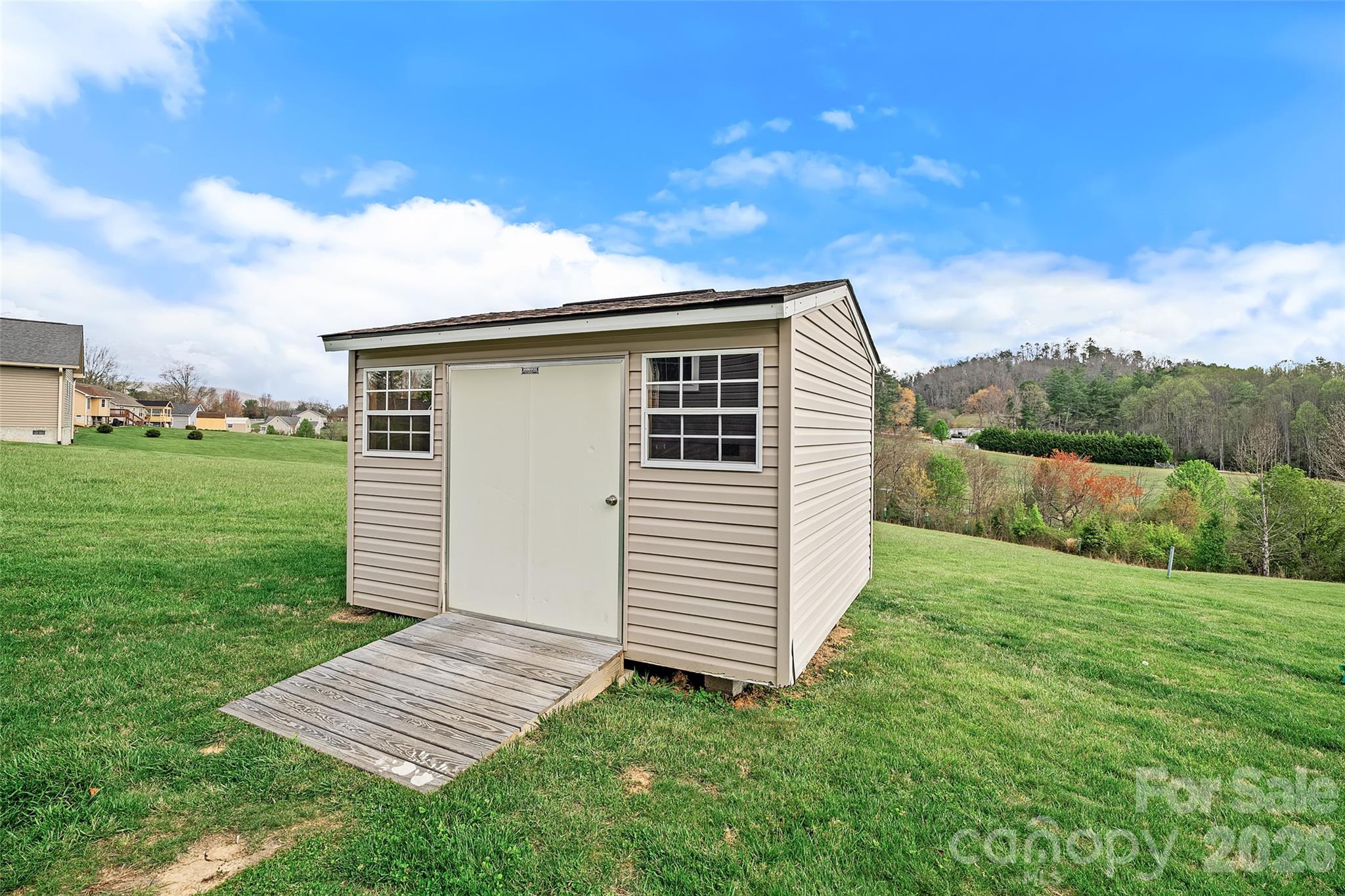 Waters Edge - Residential