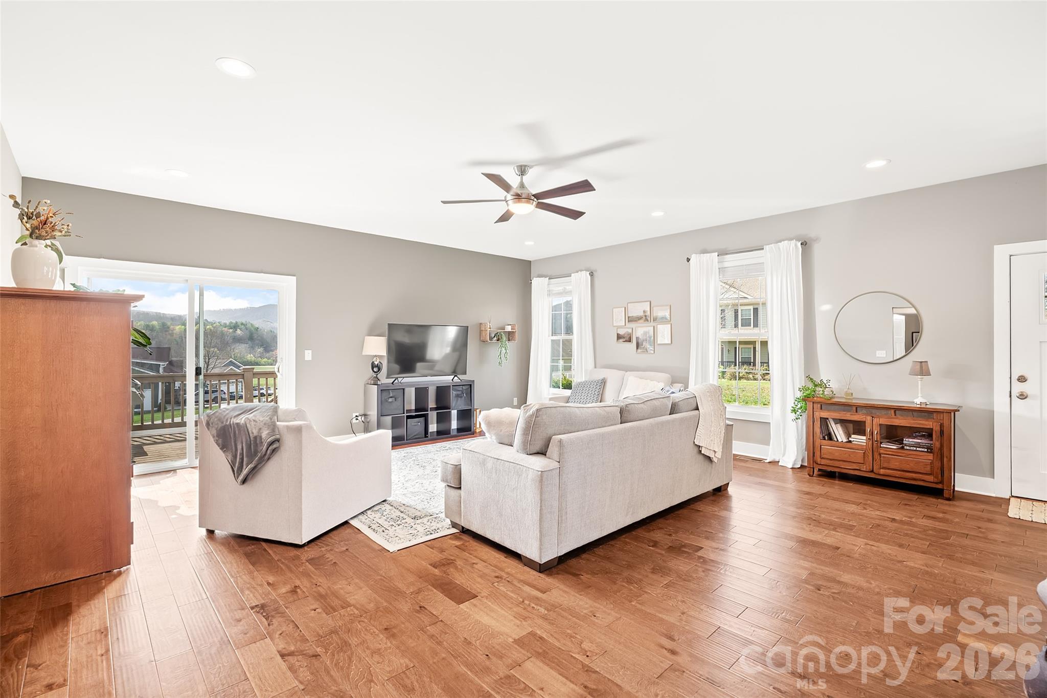 223 River Breeze Lane