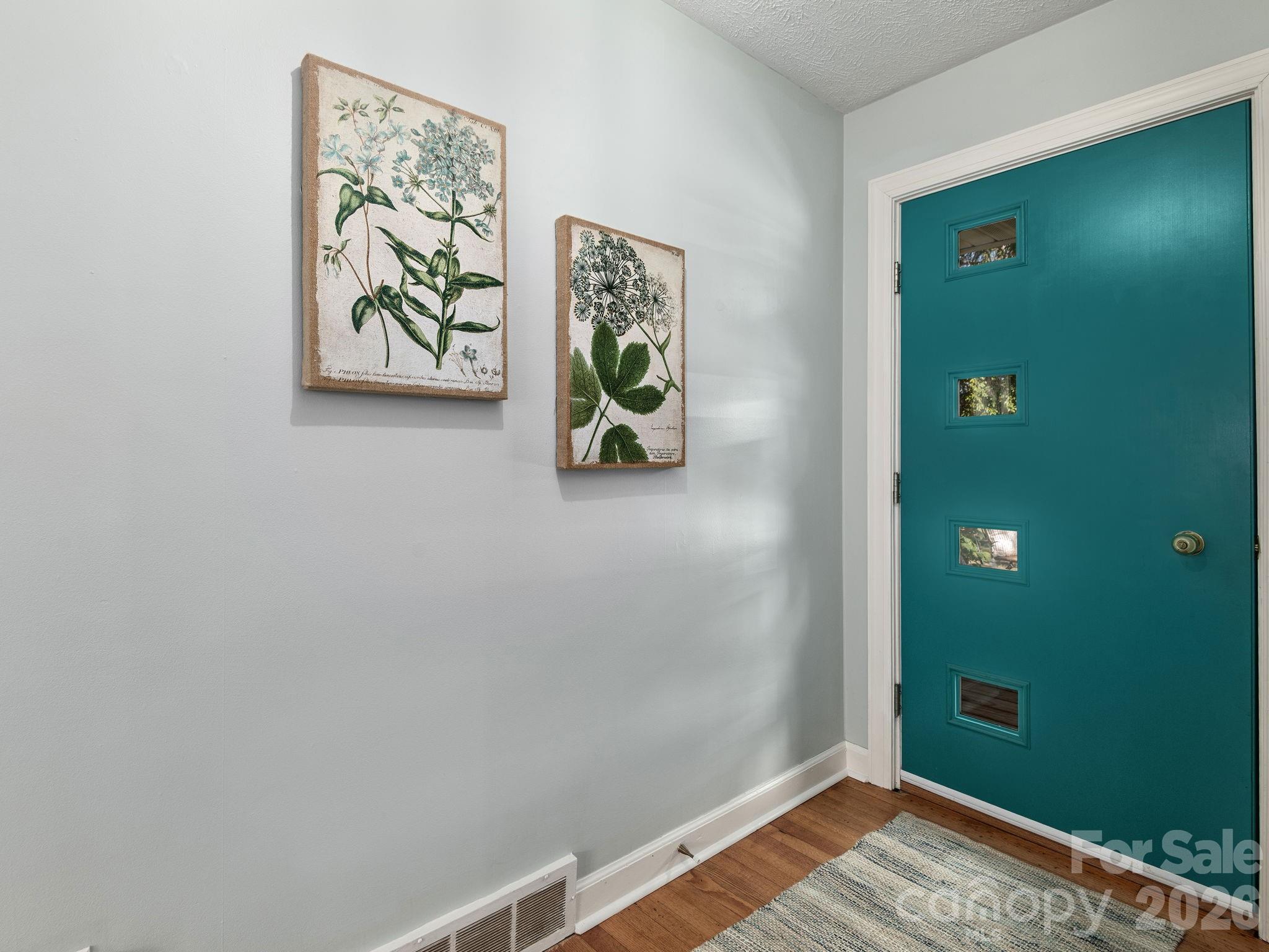 8 Fernlawn Road