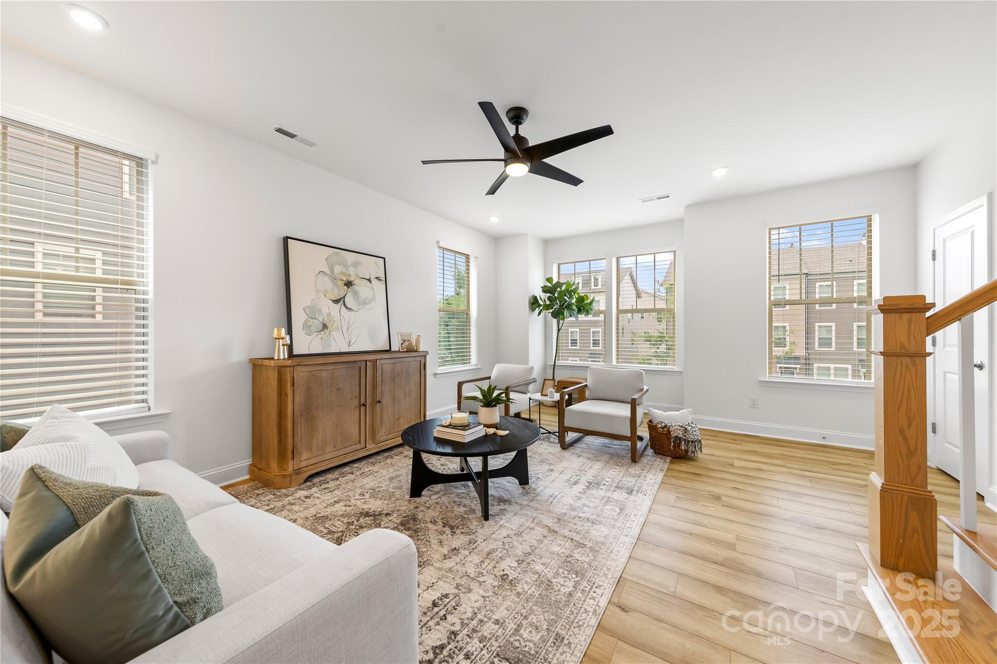 The Towns at Greenway - Residential