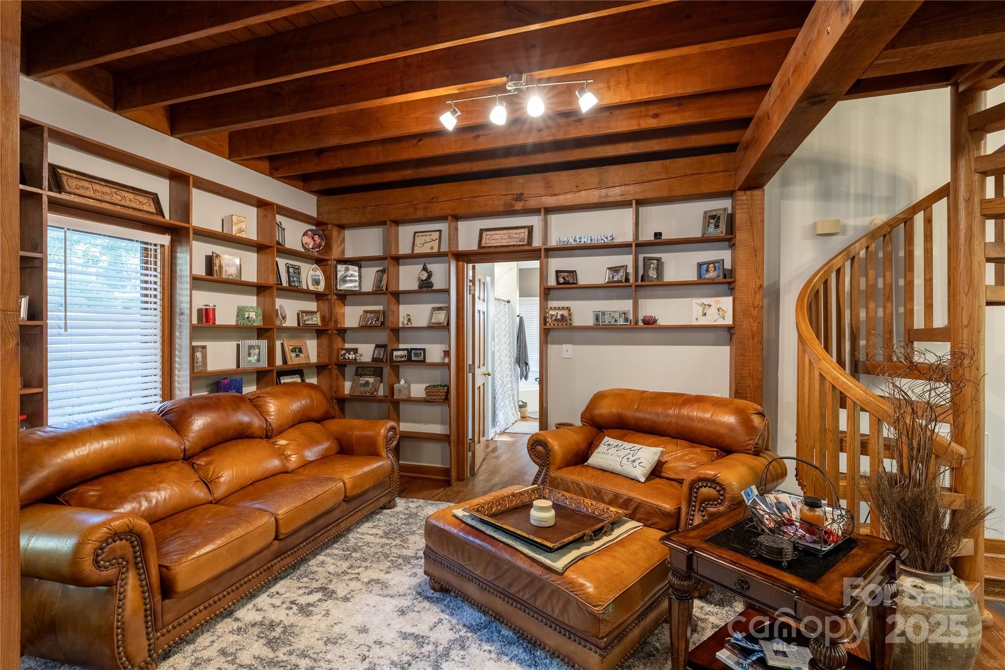 Olivers Landing - Residential