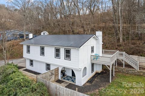 144 Pinehaven Drive Clyde NC 28721