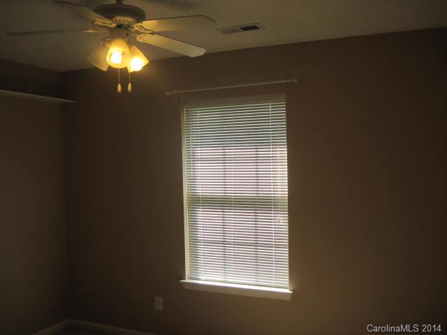 Hollythorn - Residential Lease